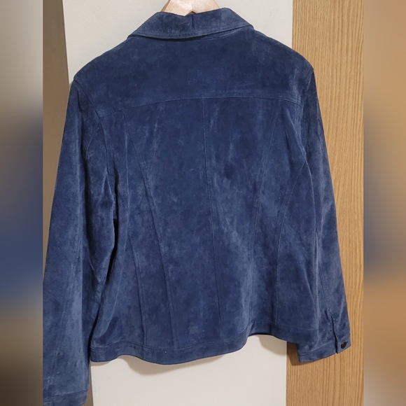 Blue Suede Jacket - Picture 2 of 9